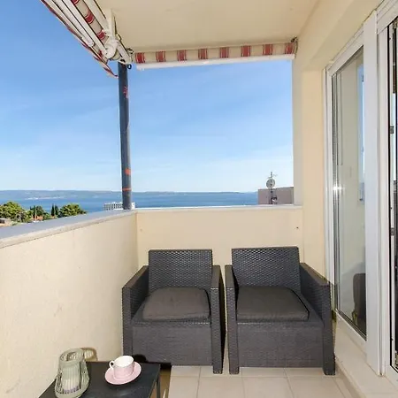 Three Bedroom With Sea View And Secure Private Garage Διαμέρισμα Σπλιτ
