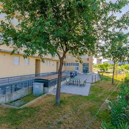 Three Bedroom With Sea View And Secure Private Garage * Σπλιτ