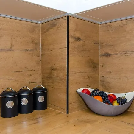 Three Bedroom With Sea View And Secure Private Garage * Split